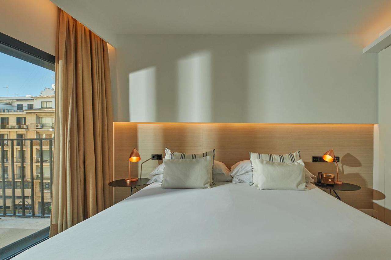 Nakar Hotell